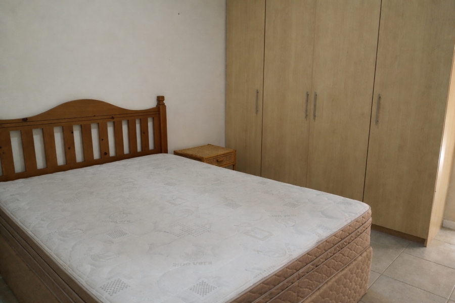 1 Bedroom Property for Sale in Wavecrest Eastern Cape